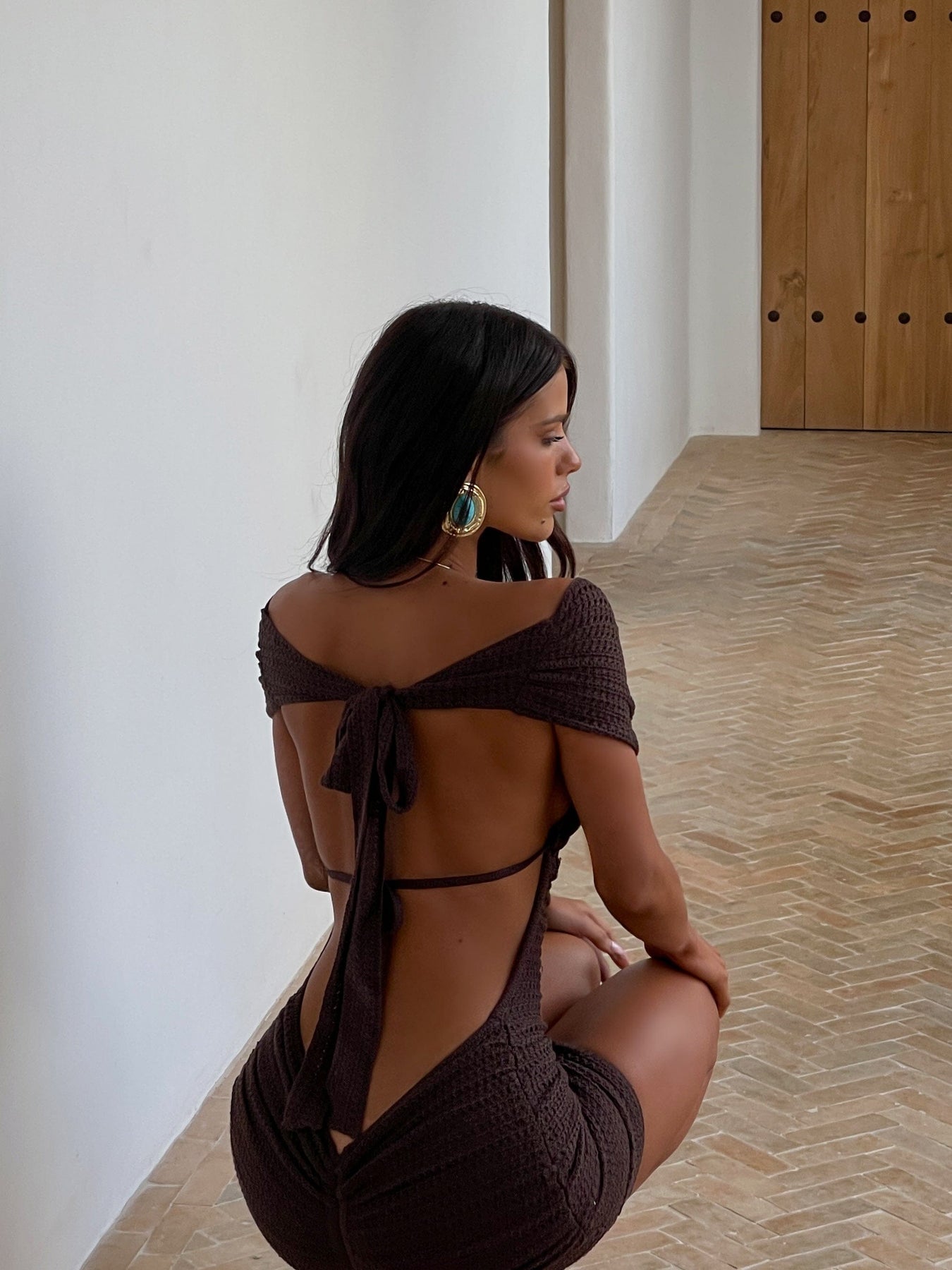 ALIA-MINI-DRESS-CHOCOLATE2_1350x1800-14