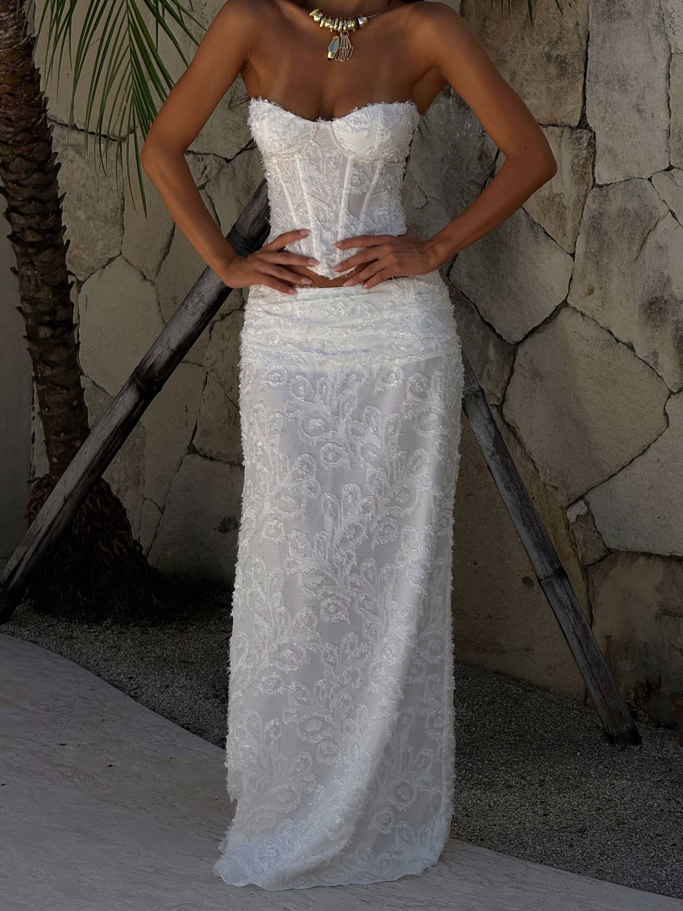 CATHERINE-SKIRT-IVORY4_7d9a9ed5-fc26-4f63-bf16-78ef3a3134e3_1350x1800-11