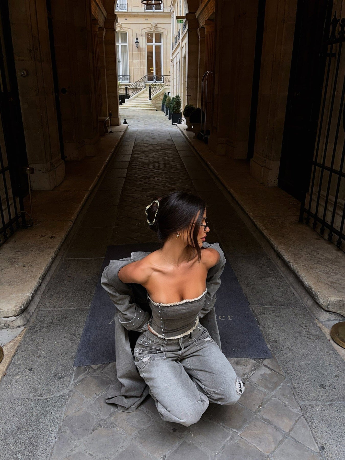 HENDRAJACKET_BRALETTE_JEANSDENIM6_1350x1800-4