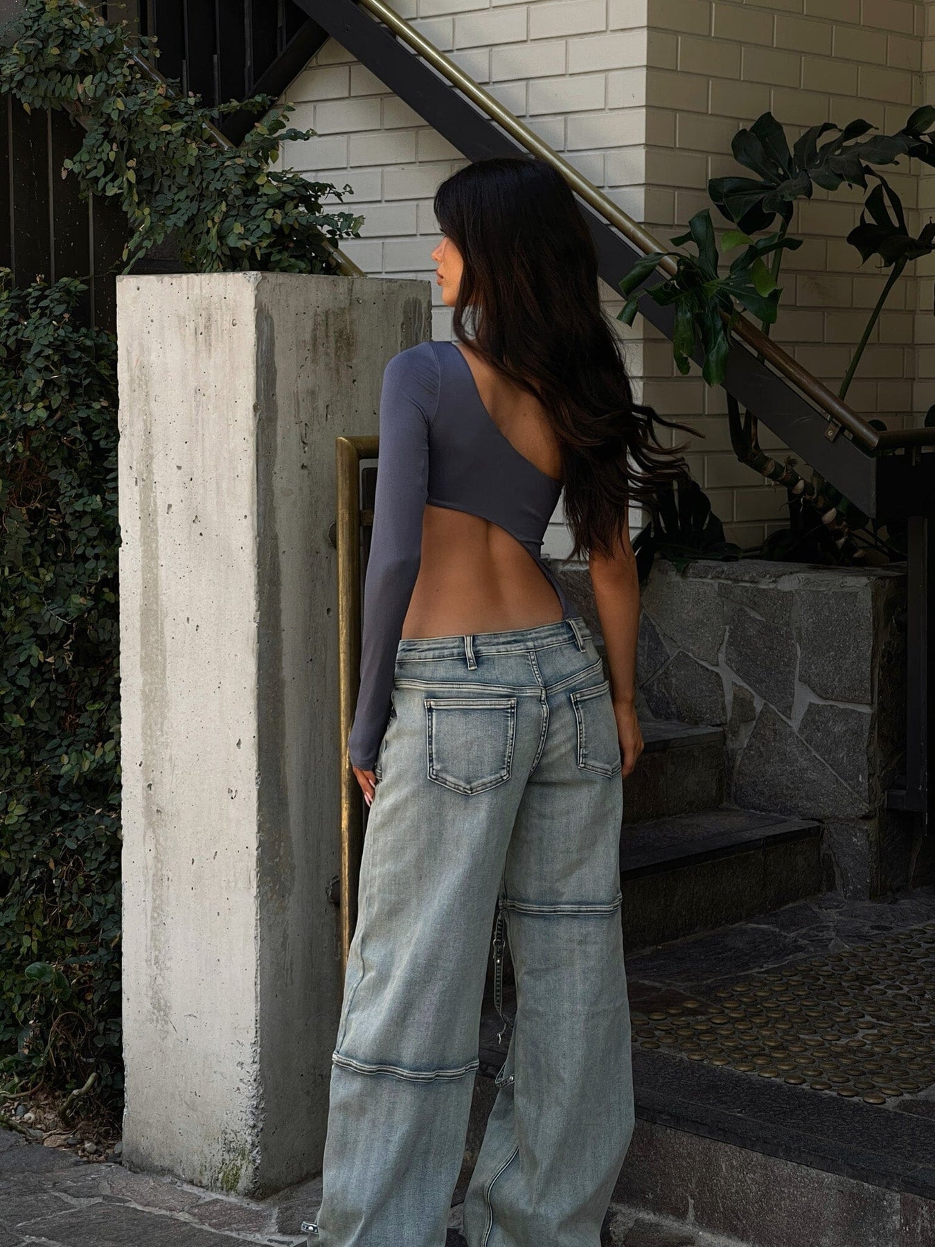 JEANETTEBODYSUITSTEELGREY6_1350x1800-3