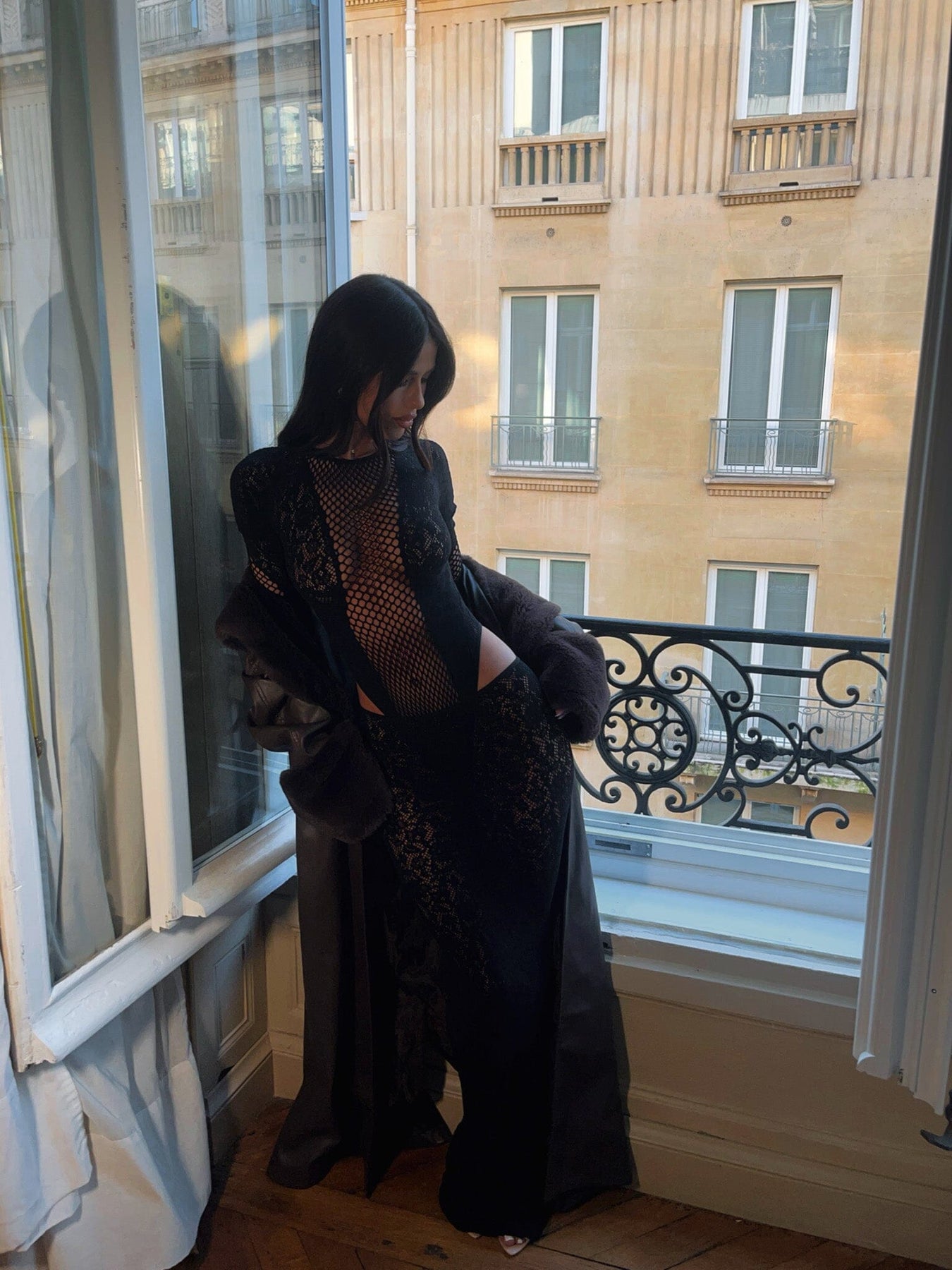 KERENSATOP_MAXISKIRTBLACK25_85cb59a3-ab25-4019-9166-5458a88e5bd1_1350x1800-3