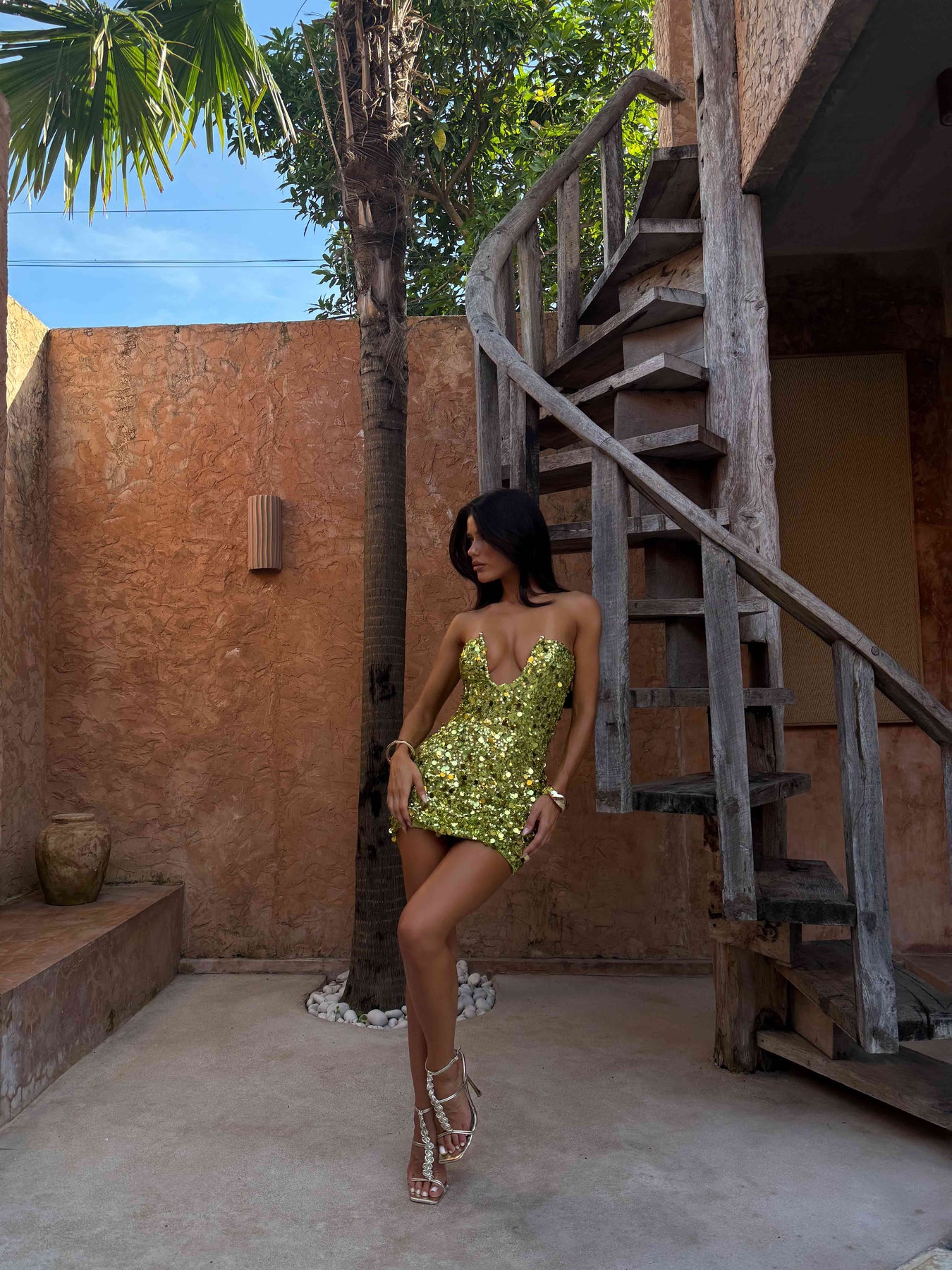 LAVIA-MINI-DRESS-PEAR2_1350x1800-10