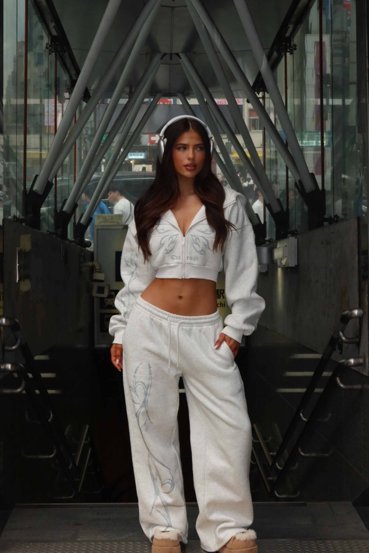 NYACROPPEDHOODIEGREY_NYASWEATPANTGREY5_6f0a694a-9d64-4af2-ad7c-bbfae8c76ed8_1350x1800-9