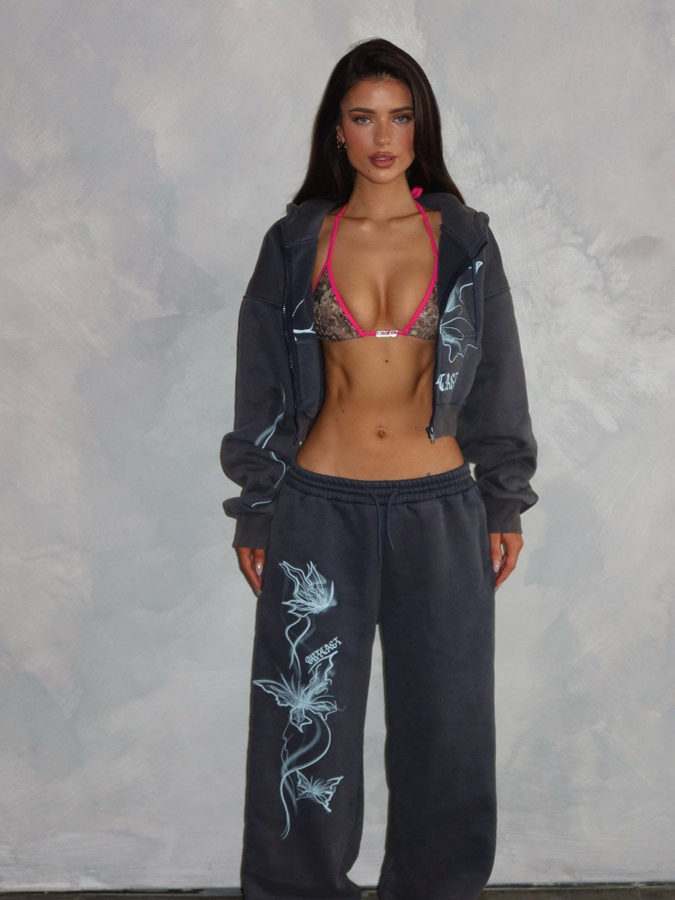 NYASWEATPANTVINTAGENAVY_NYACROPPEDHOODIEVINTAGENAVY1_1350x1800-1