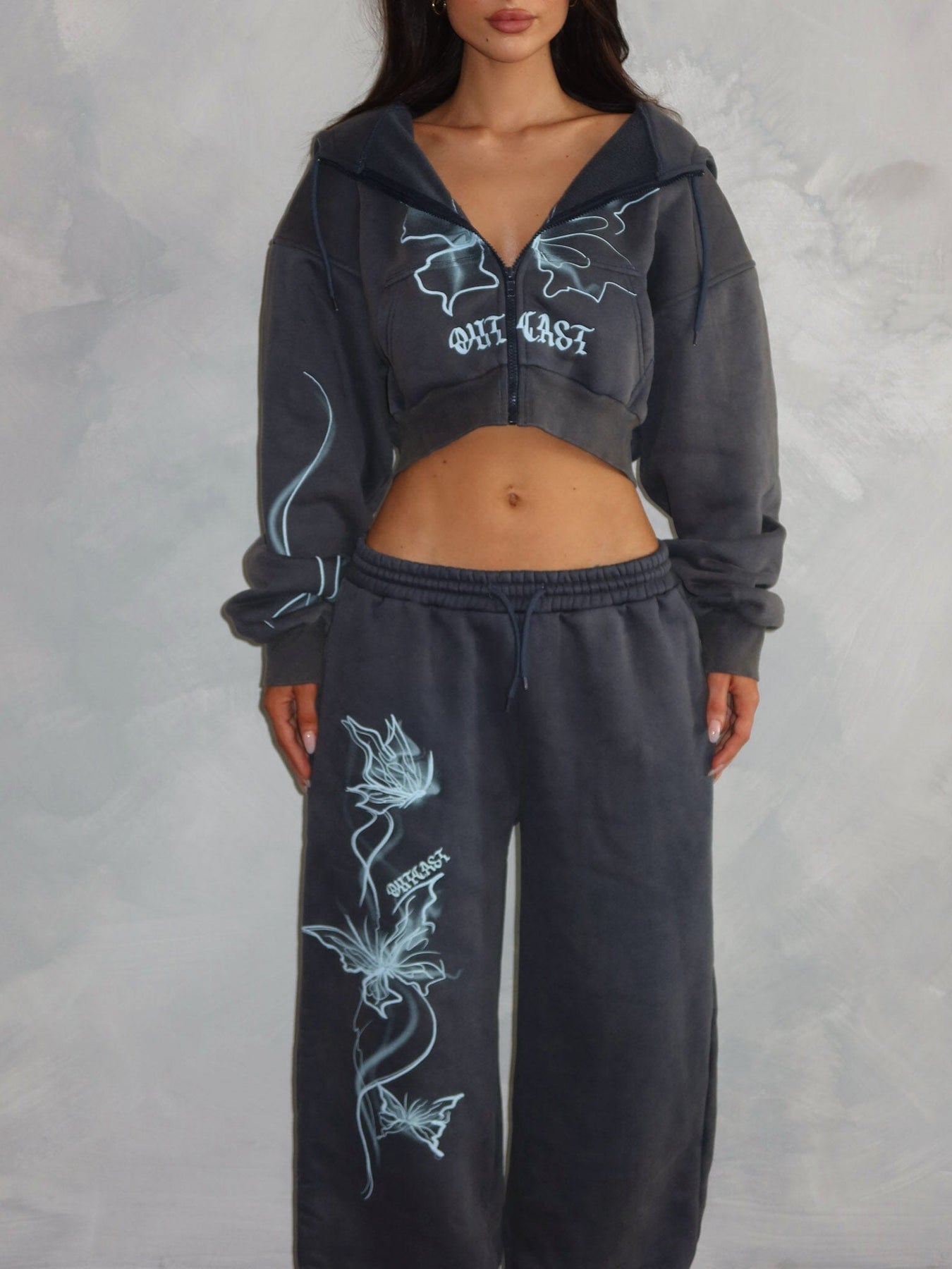 NYASWEATPANTVINTAGENAVY_NYACROPPEDHOODIEVINTAGENAVY5_1350x1800-1