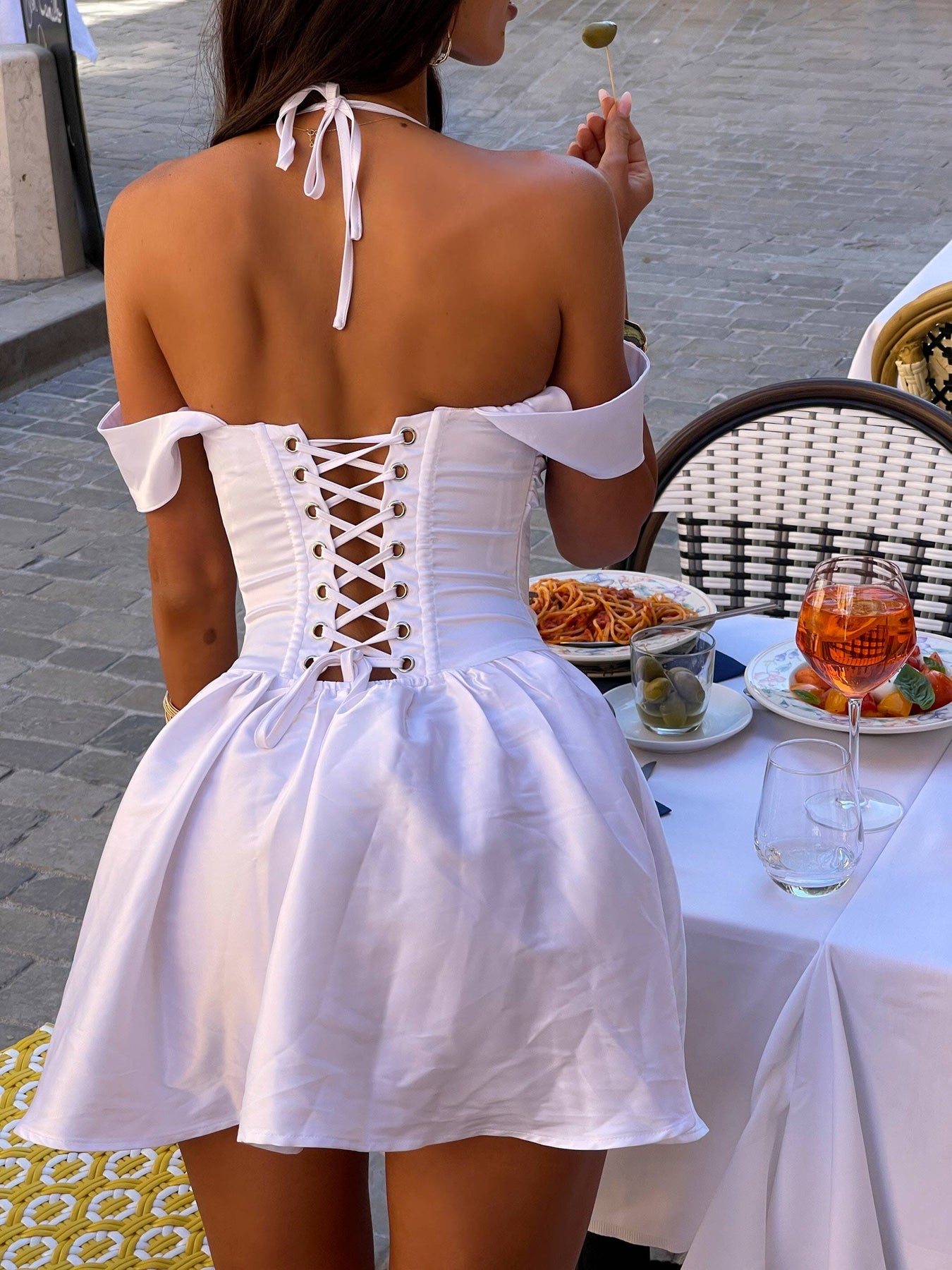 PORSHA-MINI-DRESS-WHITE7_1350x1800-12