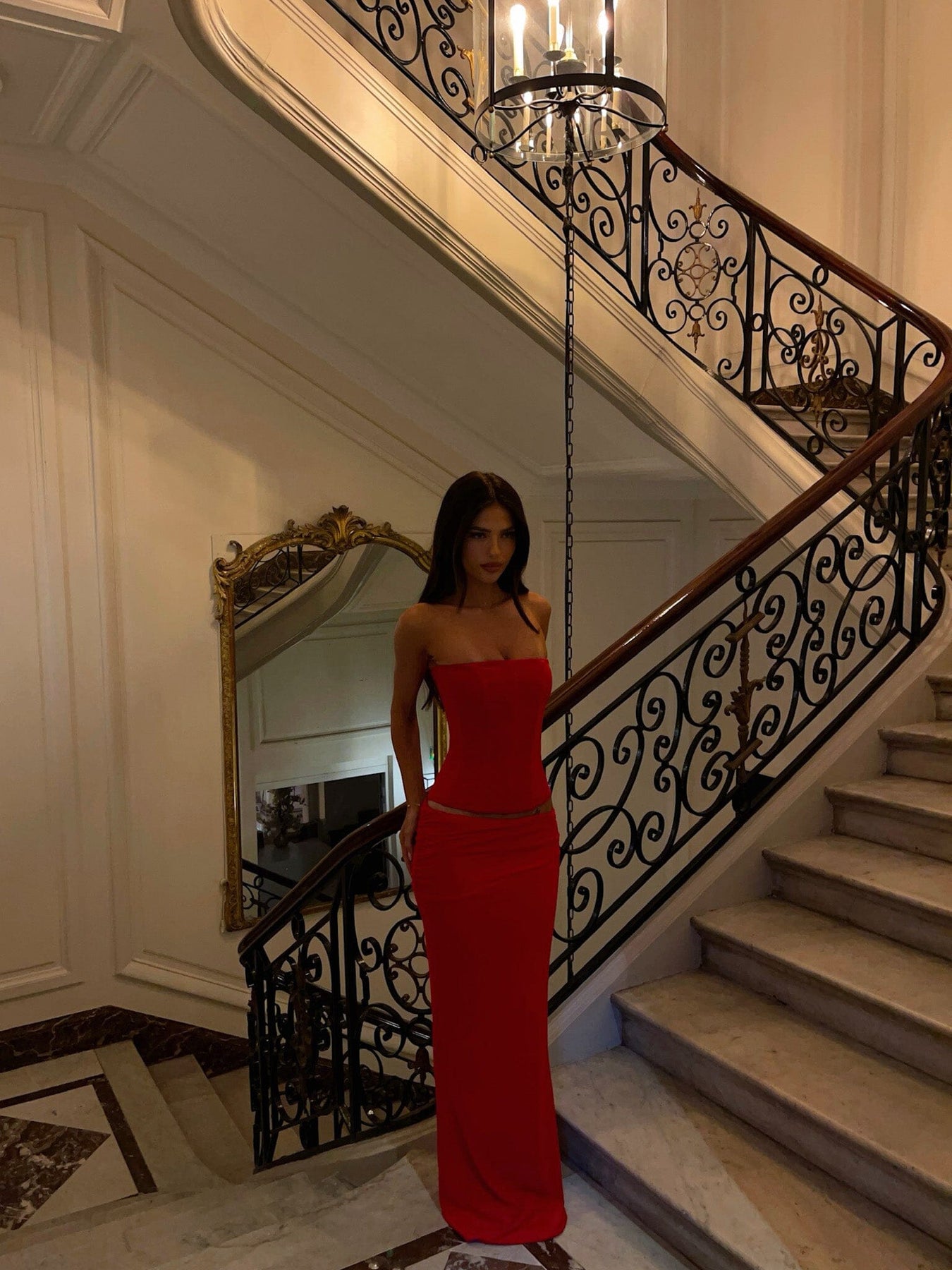 SOLACORSETRED_CATALASKIRTRED2_1350x1800-2