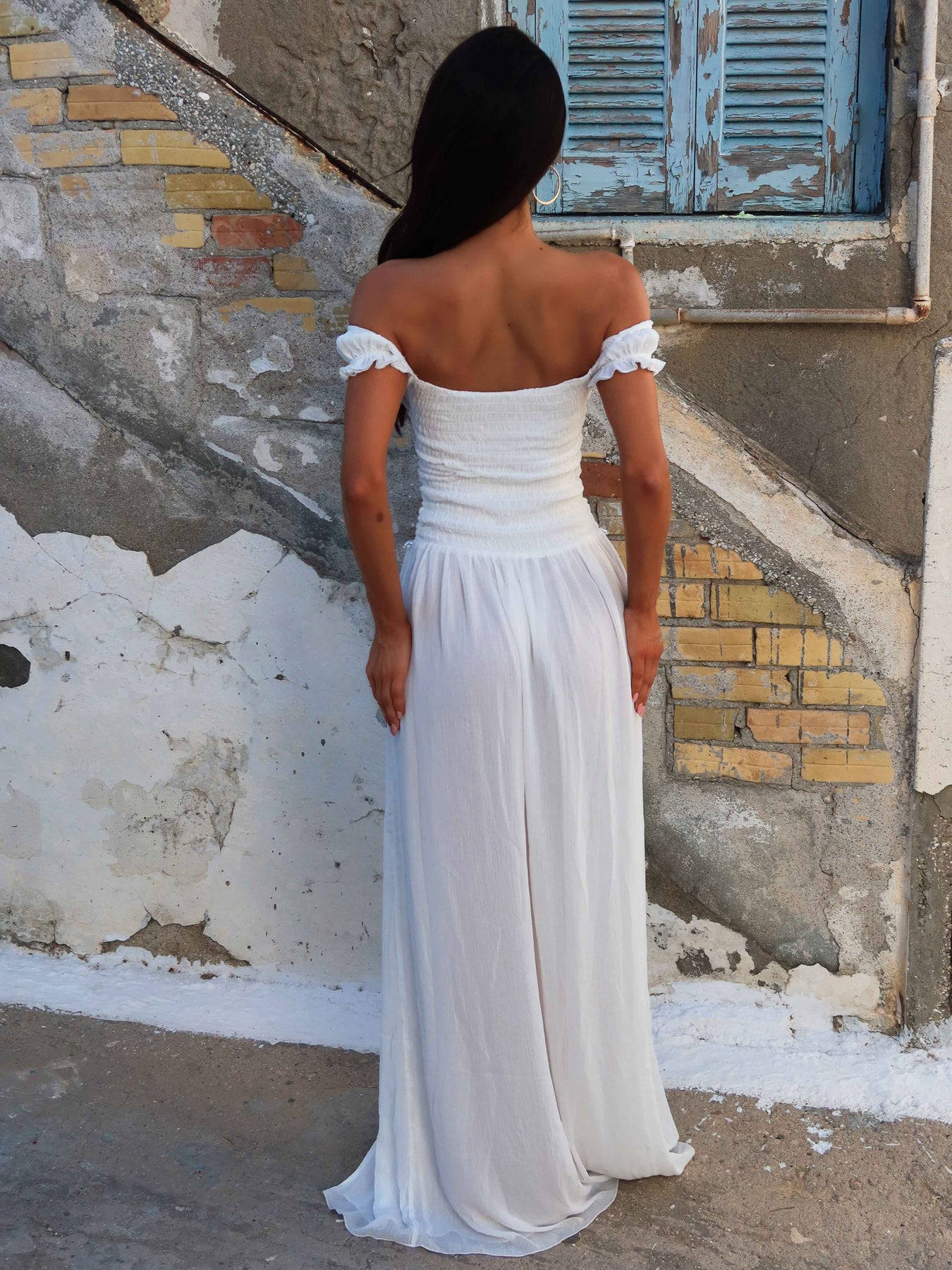 YVINNE-MAXI-DRESS-WHITE14_1350x1800-11